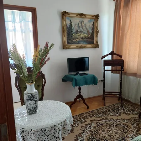 Balint Villa Vendeghaz *